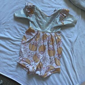 Handmade hello pumpkin romper
